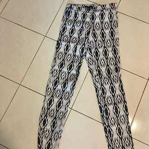H&M Black and White Patterned Pants